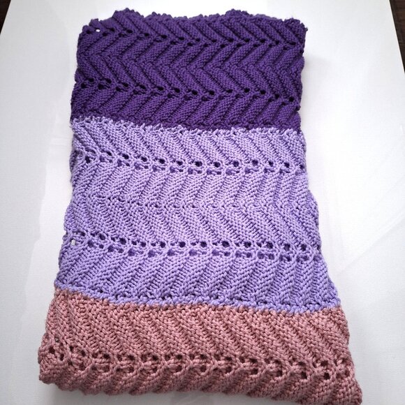 Purple and Pink Hand Knit Throw Blanket - Picture 2 of 4